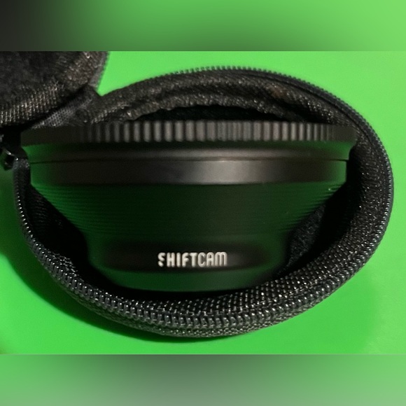 Shiftcam 16mm Wide Angle Lens - Picture 4 of 13